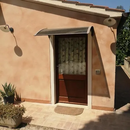 Borgo Buciardella Фермерский дом *